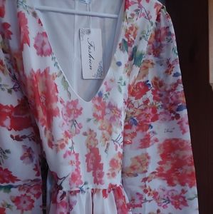 BNWT floral maxi dress